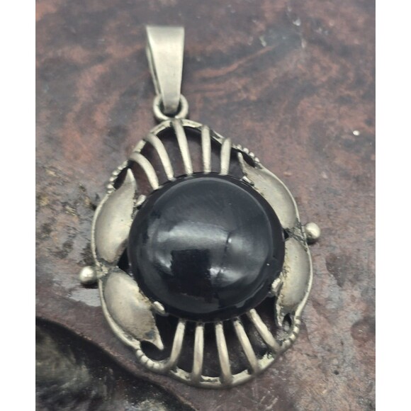 Estate Jewelry - Vintage Norwegian 830 Sterling Silver Pendant, Black Onyx Stone Pendant
